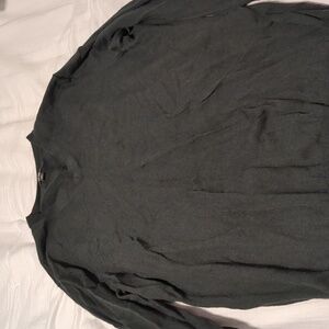 Uniqlo merino sweater